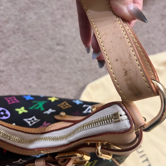 Louis Vuitton X Takashi Murakami Monogram Multicolor Greta Limited Edition bag. - Picture 11 of 12